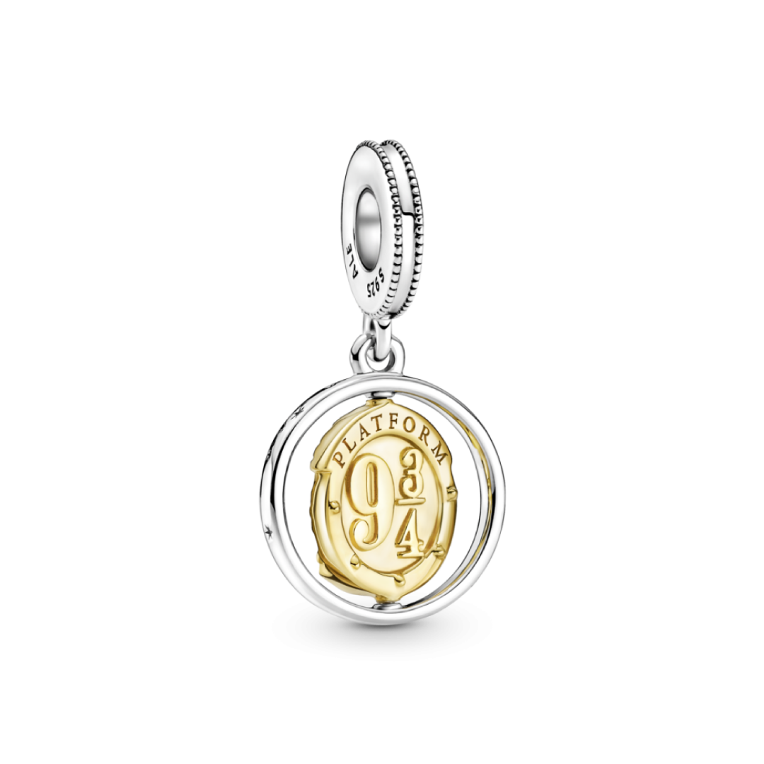 Platform 9 3/4 Charm