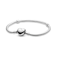 Classic Heart Bracelet