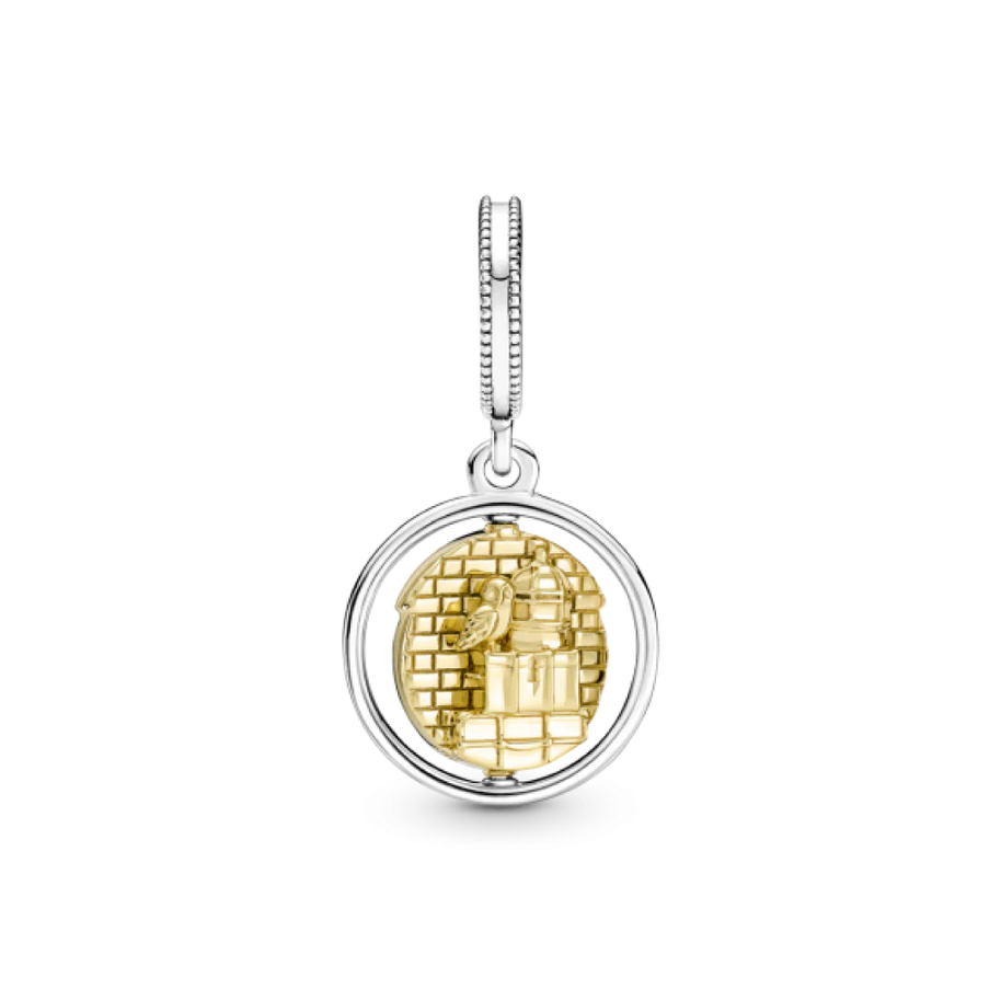 Platform 9 3/4 Charm